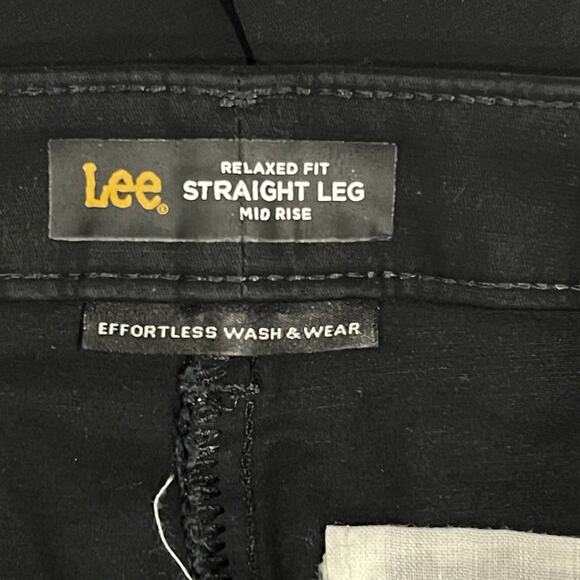 NEW Lee Women's Relaxed Fit All Day Straight Leg Pant 10 Short - Picture 6 of 9